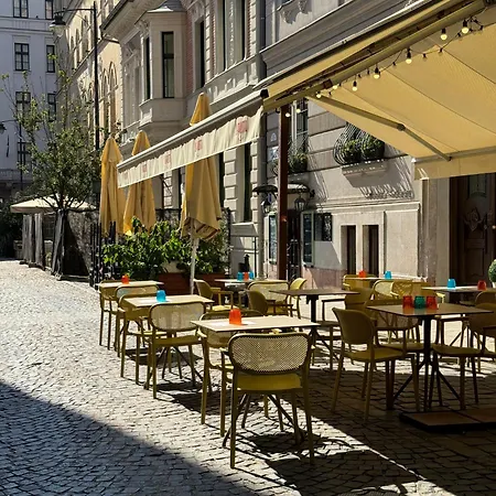Prime Location & Cozy Central 3Bedrm Apartment Budapest Exterior photo