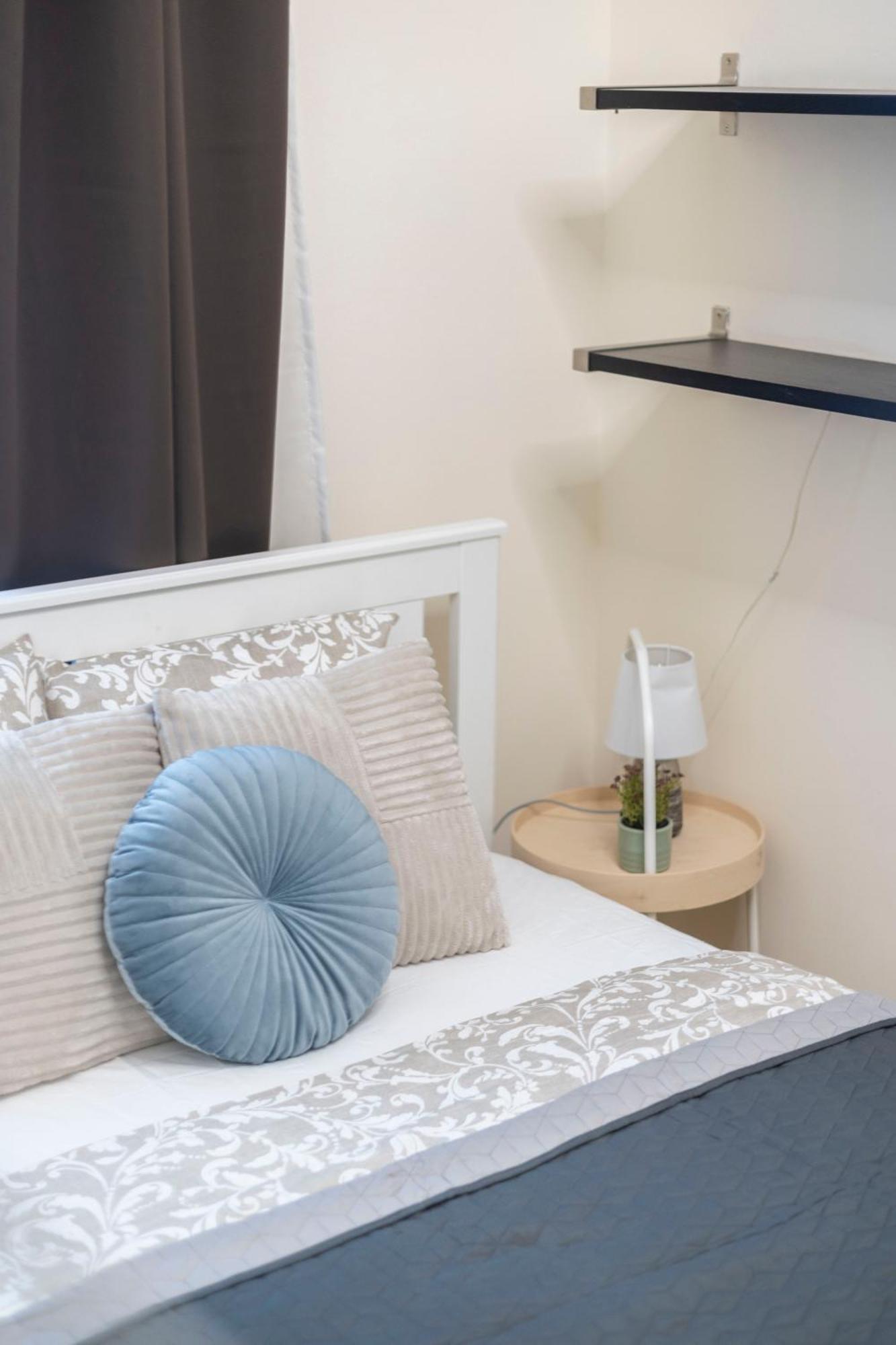 Prime Location & Cozy 3bedrm Apartment